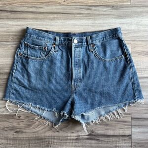 Levi's Blue Pinstripe Cutoff Denim Shorts Sz 32